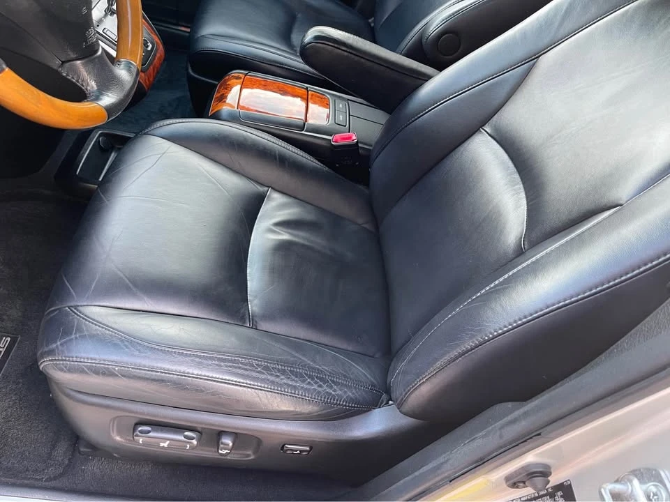 2005 Lexus RX 2nd Gen - Image 10 of 20