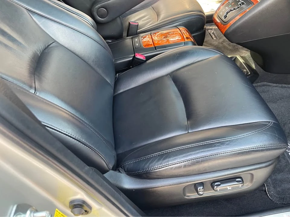 2005 Lexus RX 2nd Gen - Image 15 of 20