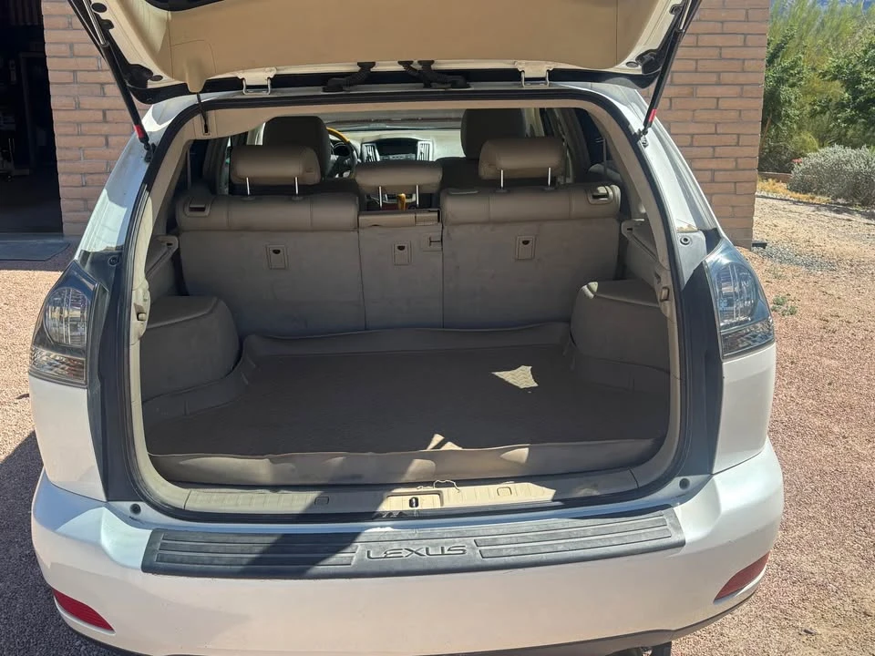 2005 Lexus RX 2nd Gen - Image 6 of 13