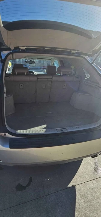 2005 Lexus RX 2nd Gen - Image 10 of 12