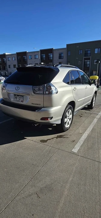 2005 Lexus RX 2nd Gen - Image 5 of 12