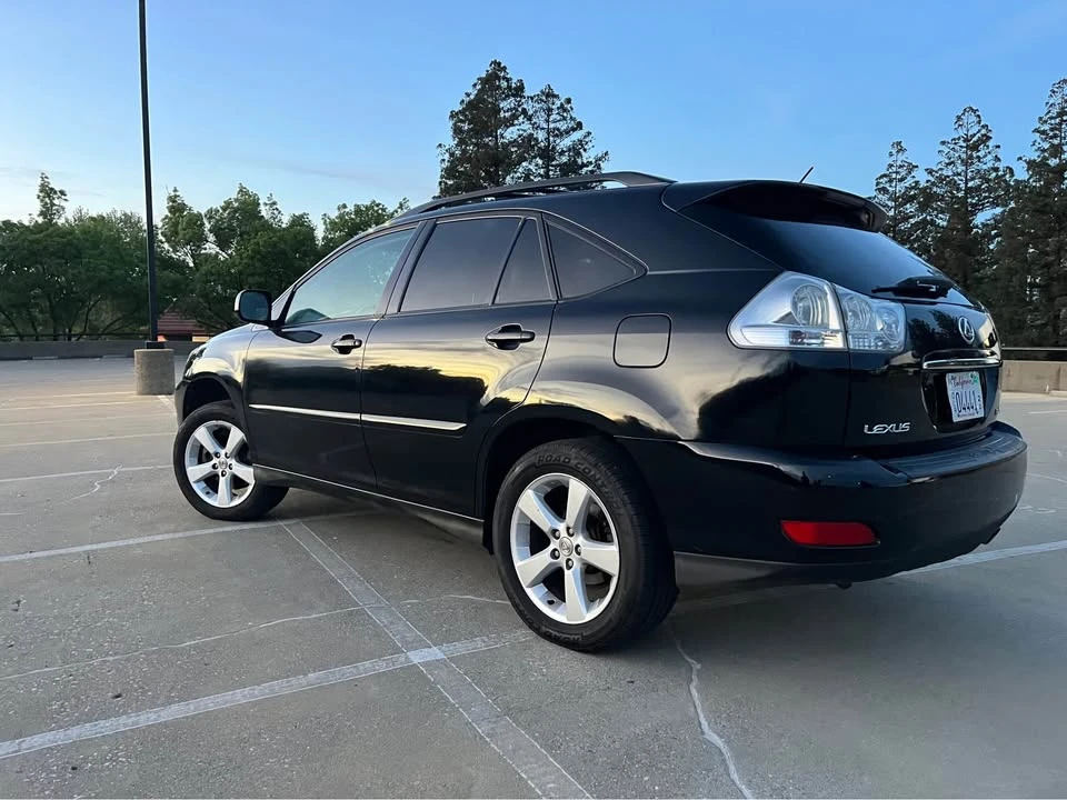 2005 Lexus RX 2nd Gen - Image 3 of 9