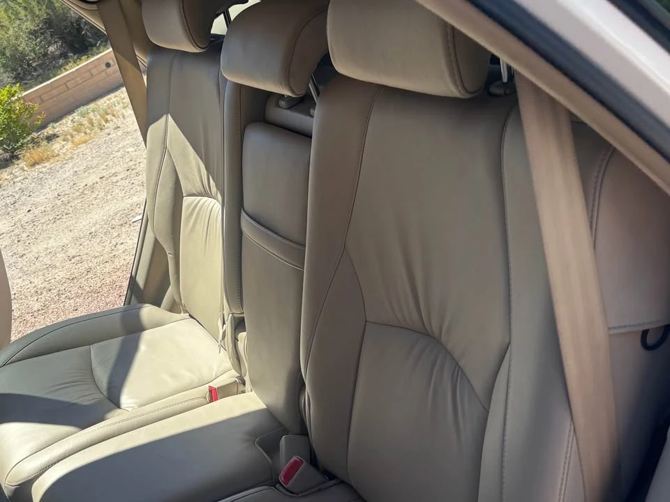 2005 Lexus RX 2nd Gen - Image 9 of 13