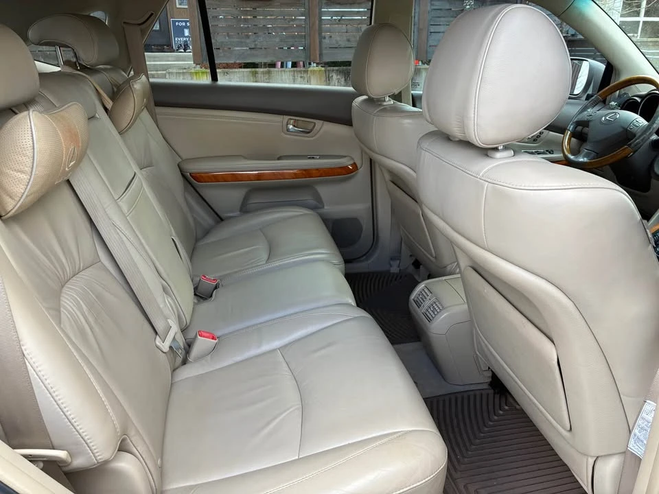 2005 Lexus RX 2nd Gen - Image 7 of 12
