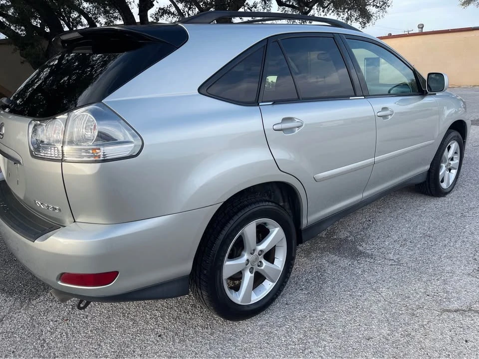 2005 Lexus RX 2nd Gen - Image 7 of 20