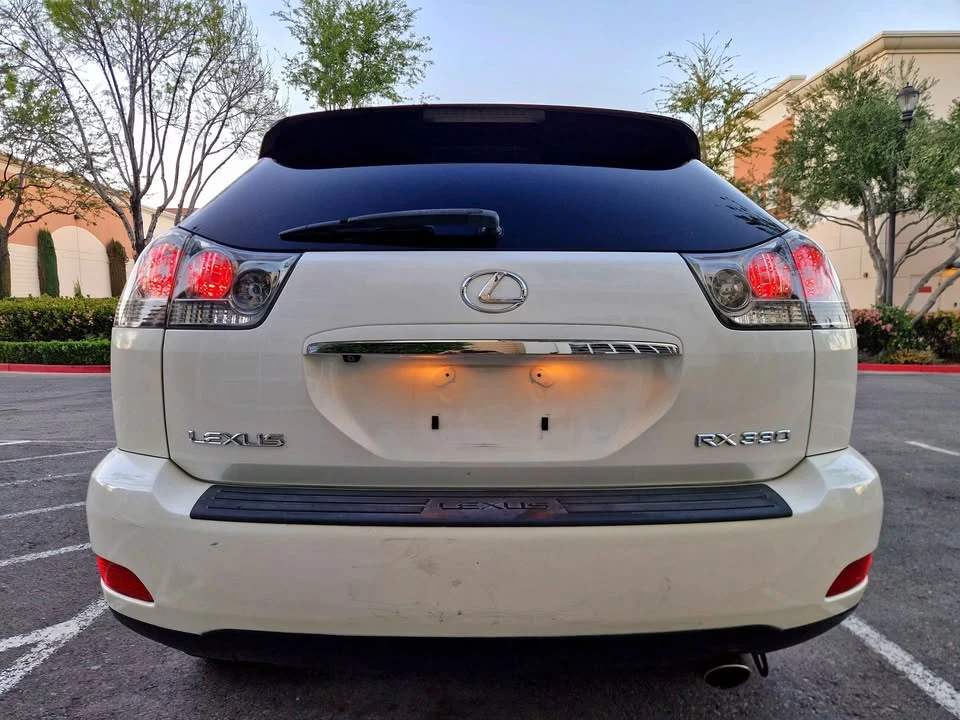 2005 Lexus RX 2nd Gen - Image 3 of 17