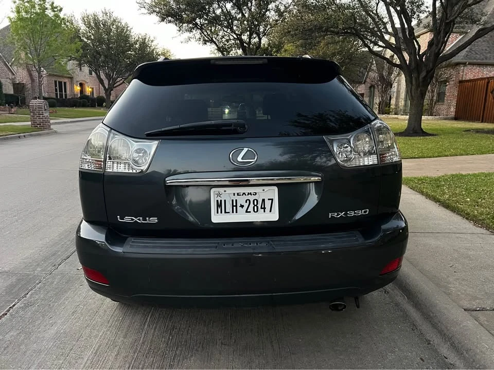 2005 Lexus RX 2nd Gen - Image 4 of 12