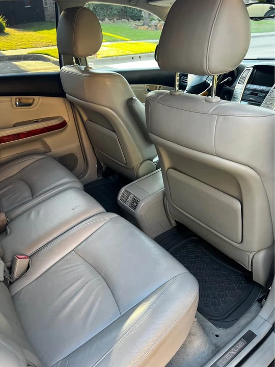 2005 Lexus RX 2nd Gen - Image 12 of 12