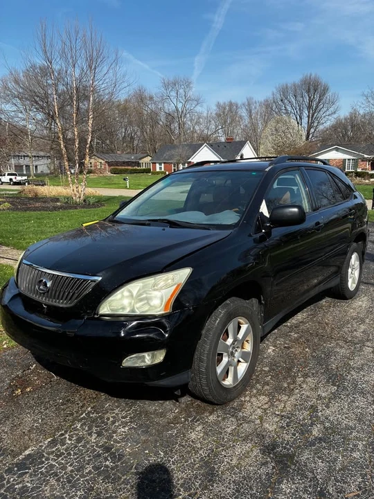 2005 Lexus RX 2nd Gen - Image 7 of 13