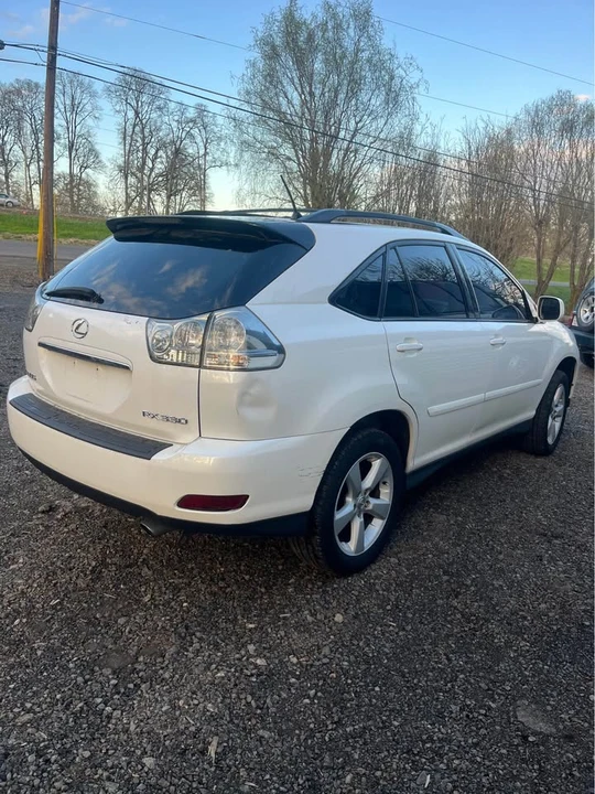 2005 Lexus RX 2nd Gen - Image 4 of 15