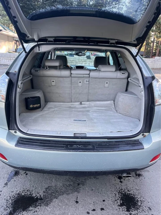 2005 Lexus RX 2nd Gen - Image 5 of 9