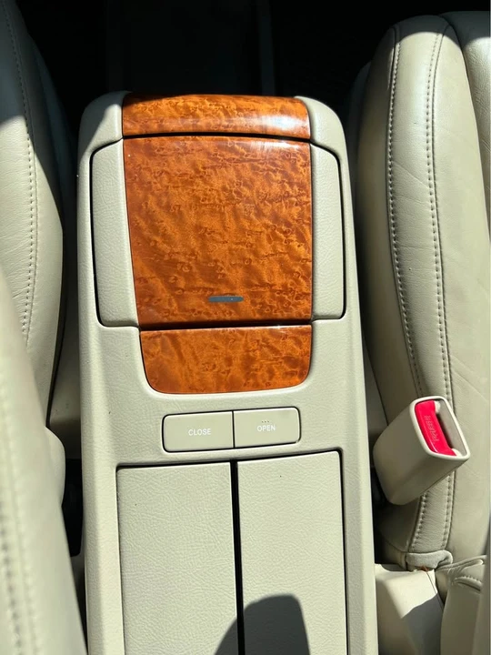 2005 Lexus RX 2nd Gen - Image 15 of 20