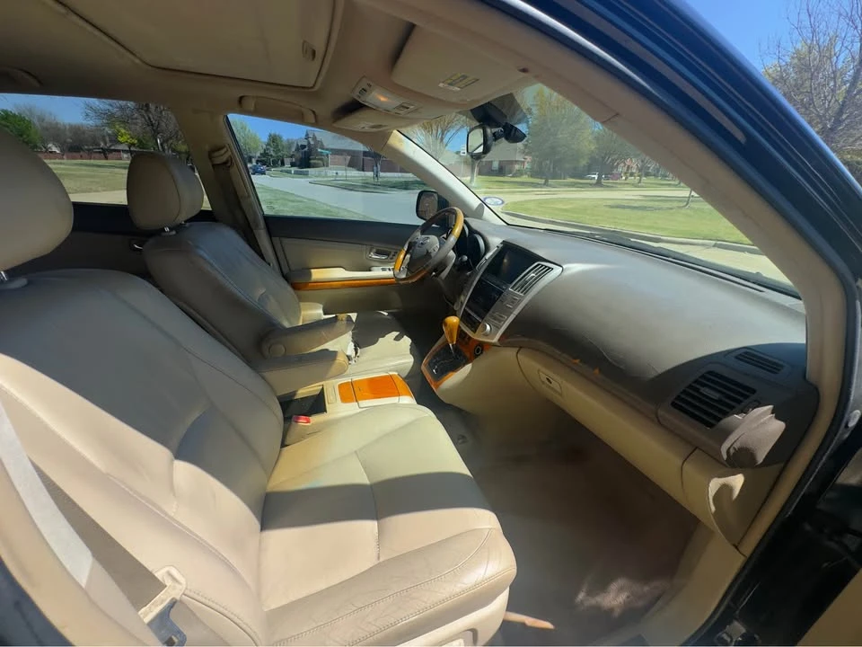 2005 Lexus RX 2nd Gen - Image 5 of 11