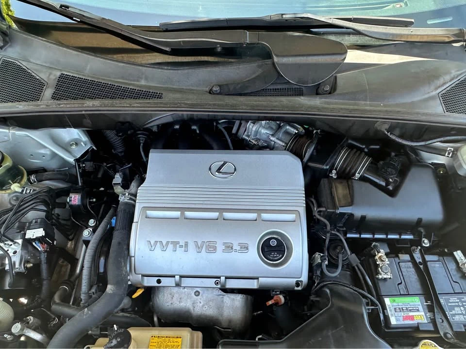 2005 Lexus RX 2nd Gen - Image 17 of 17