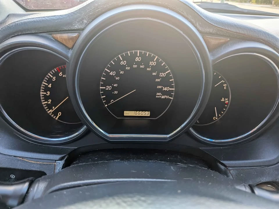 2005 Lexus RX 2nd Gen - Image 14 of 17