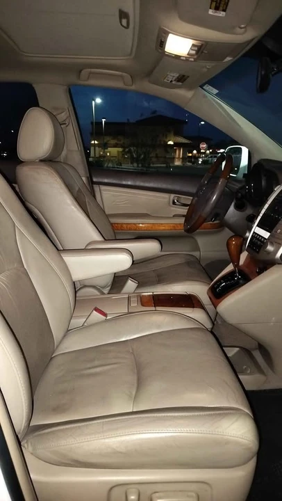 2005 Lexus RX 2nd Gen - Image 11 of 20