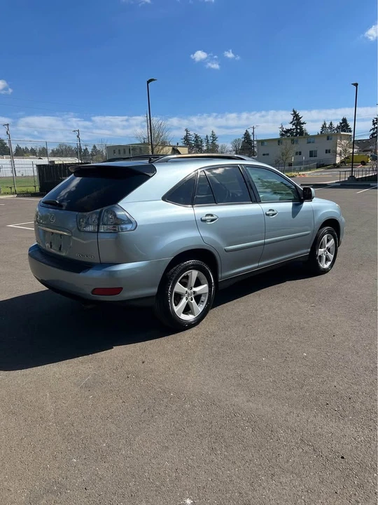 2005 Lexus RX 2nd Gen - Image 6 of 20