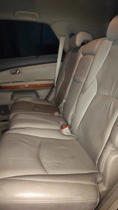 2005 Lexus RX 2nd Gen - Image 17 of 20