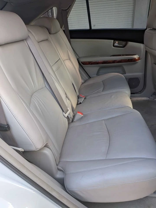 2005 Lexus RX 2nd Gen - Image 9 of 17