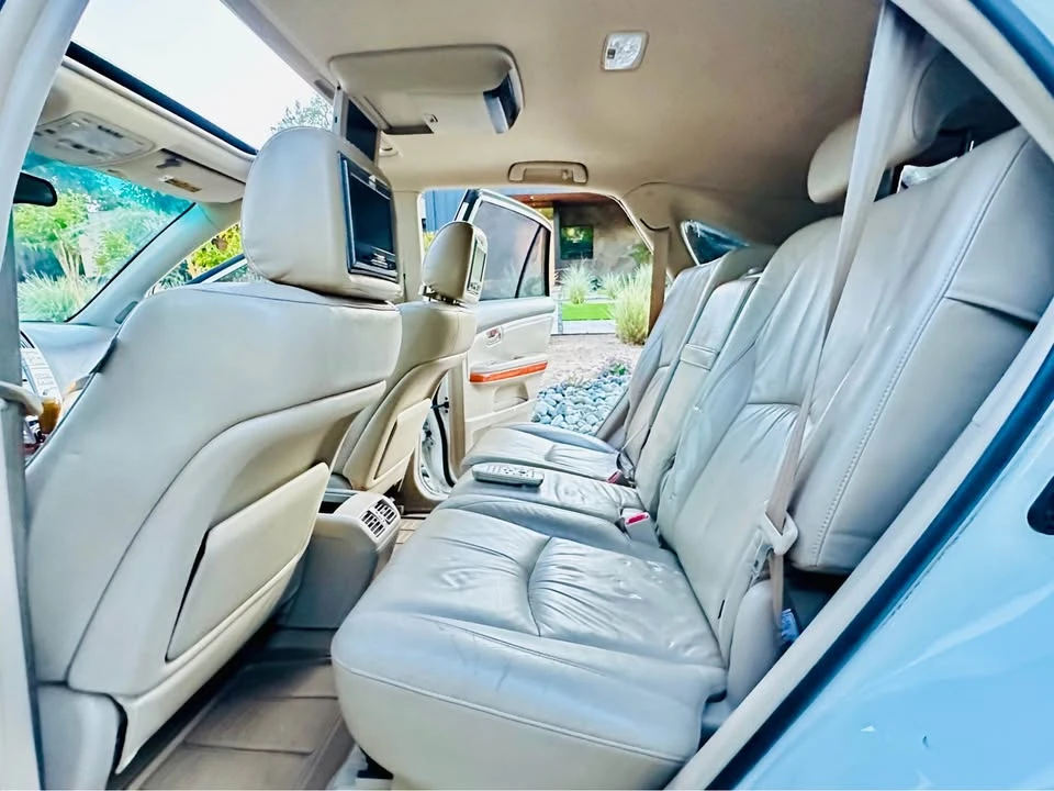 2005 Lexus RX 2nd Gen - Image 17 of 19