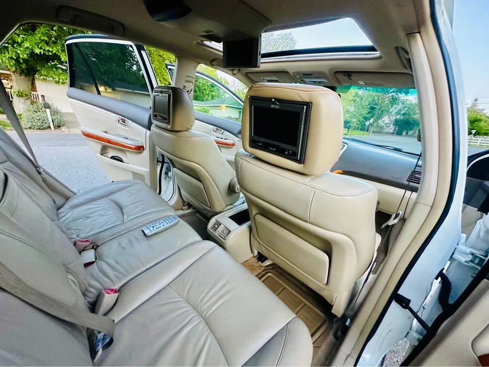 2005 Lexus RX 2nd Gen - Image 14 of 19