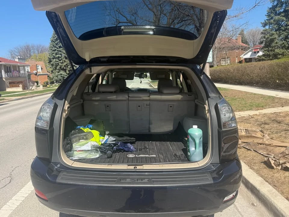 2005 Lexus RX 2nd Gen - Image 9 of 10