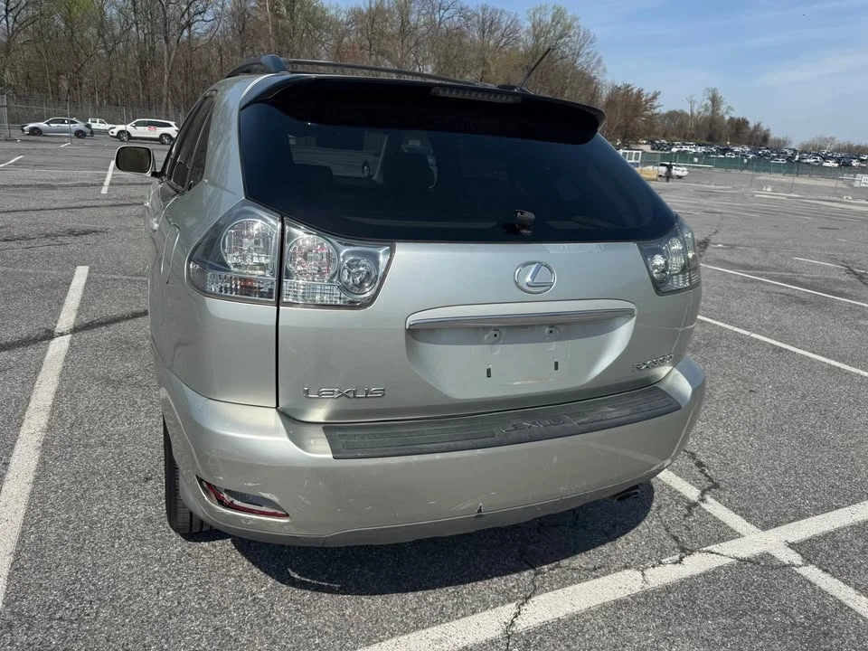 2005 Lexus RX 2nd Gen - Image 7 of 11