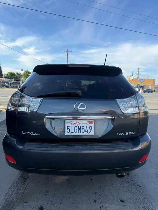2005 Lexus RX 2nd Gen - Image 7 of 11
