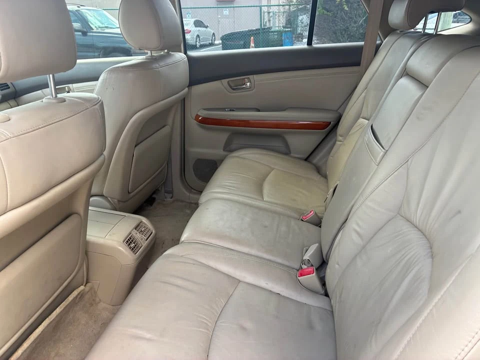 2005 Lexus RX 2nd Gen - Image 5 of 5