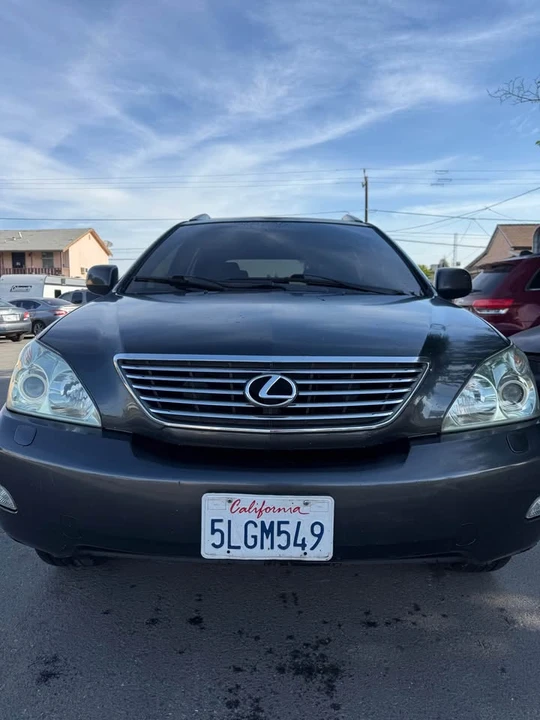2005 Lexus RX 2nd Gen - Image 4 of 11