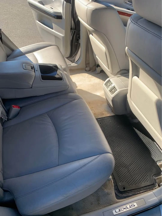 2005 Lexus RX 2nd Gen - Image 13 of 14