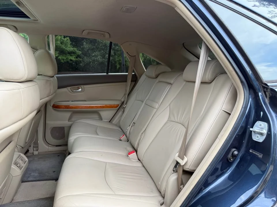 2005 Lexus RX 2nd Gen - Image 10 of 20