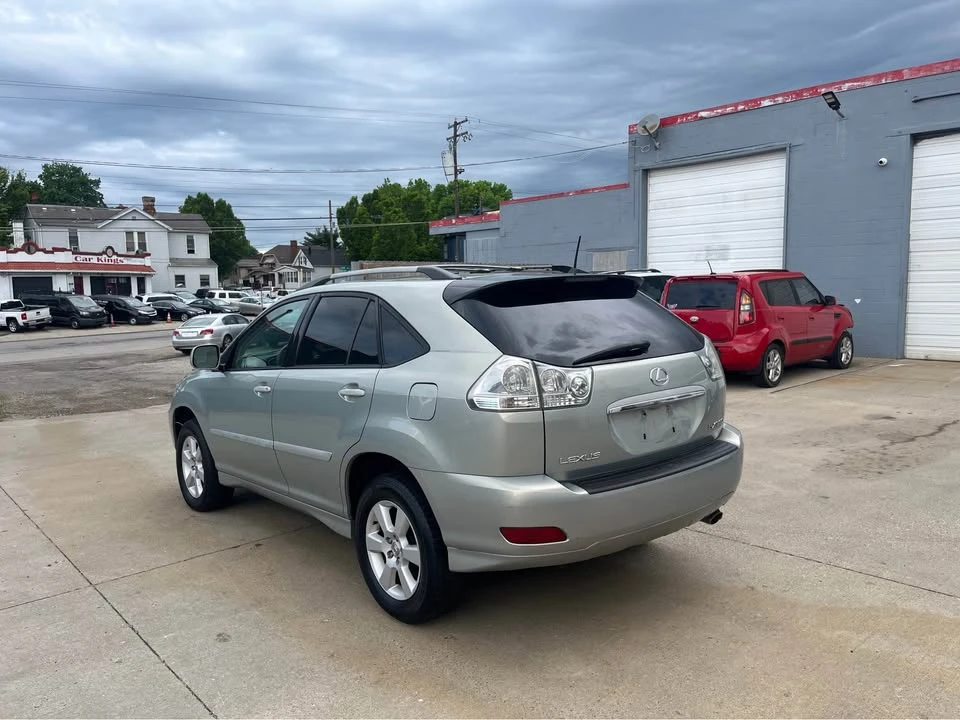 2005 Lexus RX 2nd Gen - Image 4 of 7