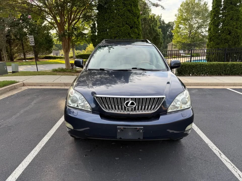 2005 Lexus RX 2nd Gen - Image 5 of 20
