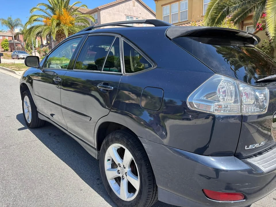 2005 Lexus RX 2nd Gen - Image 4 of 20