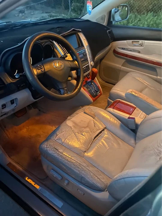 2005 Lexus RX 2nd Gen - Image 7 of 7