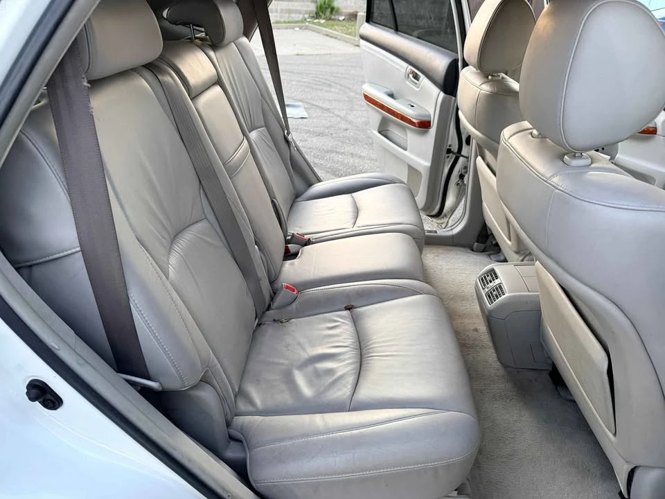 2005 Lexus RX 2nd Gen - Image 10 of 18