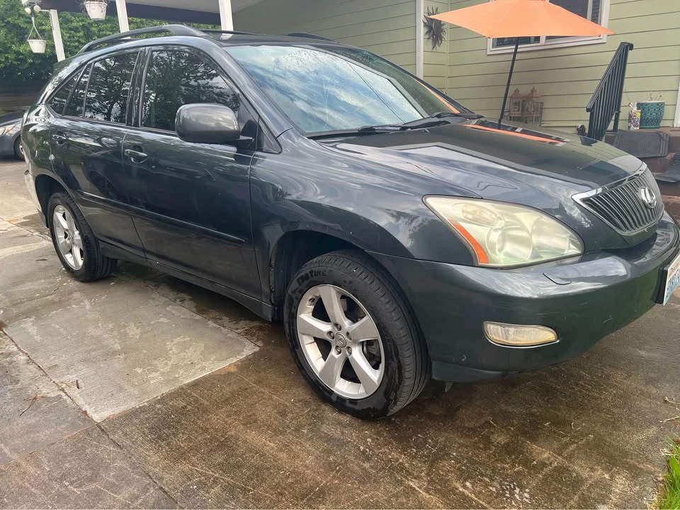 2005 Lexus RX 2nd Gen - Image 5 of 8