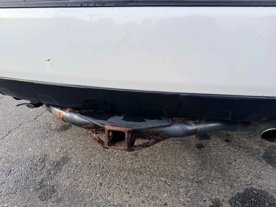 2005 Lexus RX 2nd Gen - Image 16 of 18
