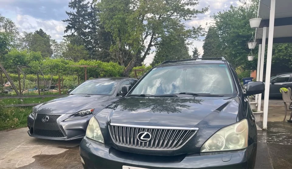 2005 Lexus RX 2nd Gen - Image 6 of 8