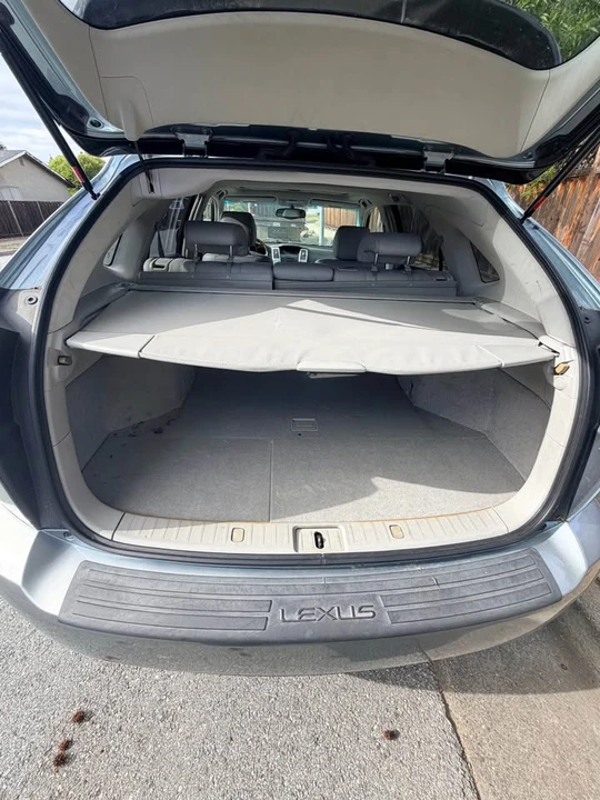 2005 Lexus RX 2nd Gen - Image 8 of 9