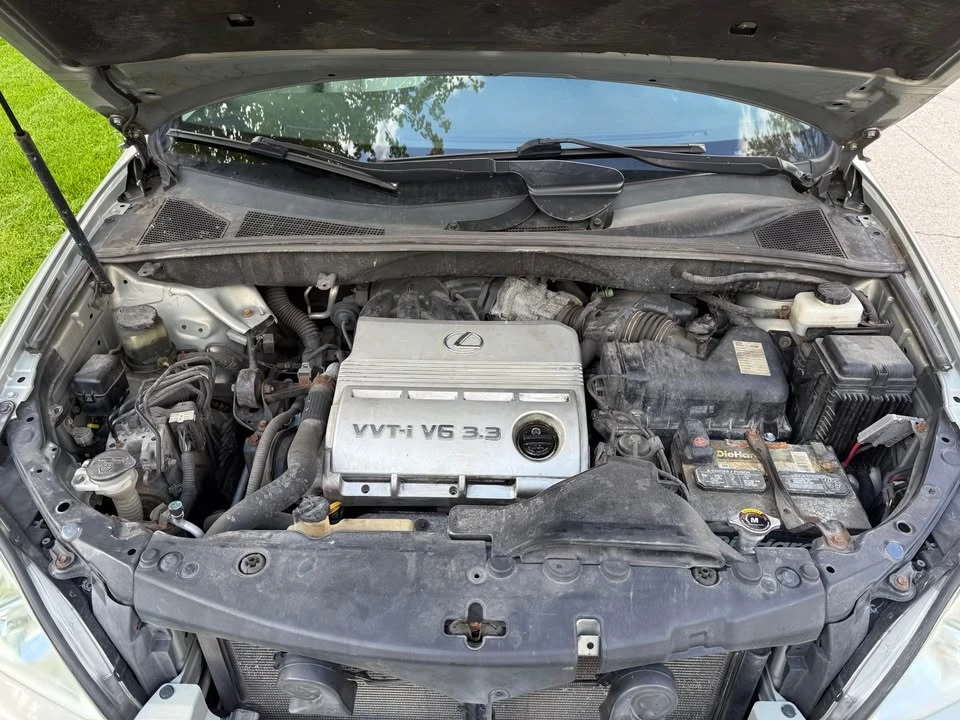 2005 Lexus RX 2nd Gen - Image 15 of 15
