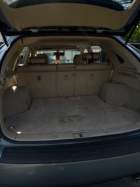 2005 Lexus RX 2nd Gen - Image 14 of 18