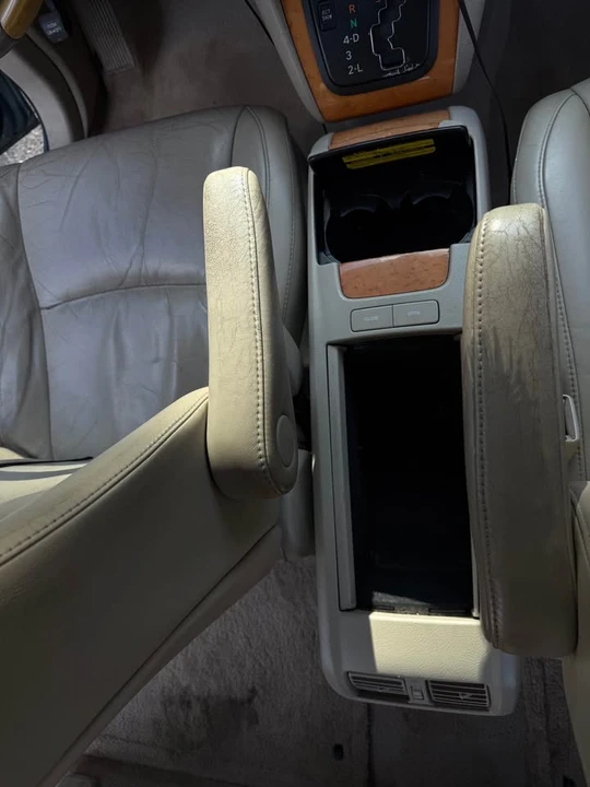 2005 Lexus RX 2nd Gen - Image 6 of 18