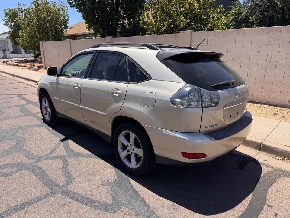 2005 Lexus RX 2nd Gen - Image 3 of 6