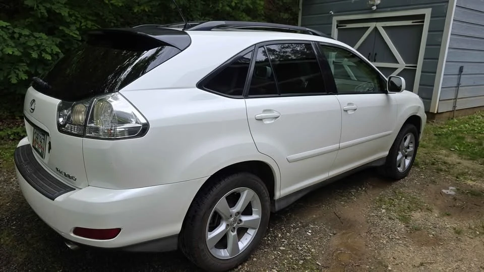 2005 Lexus RX 2nd Gen - Image 3 of 7