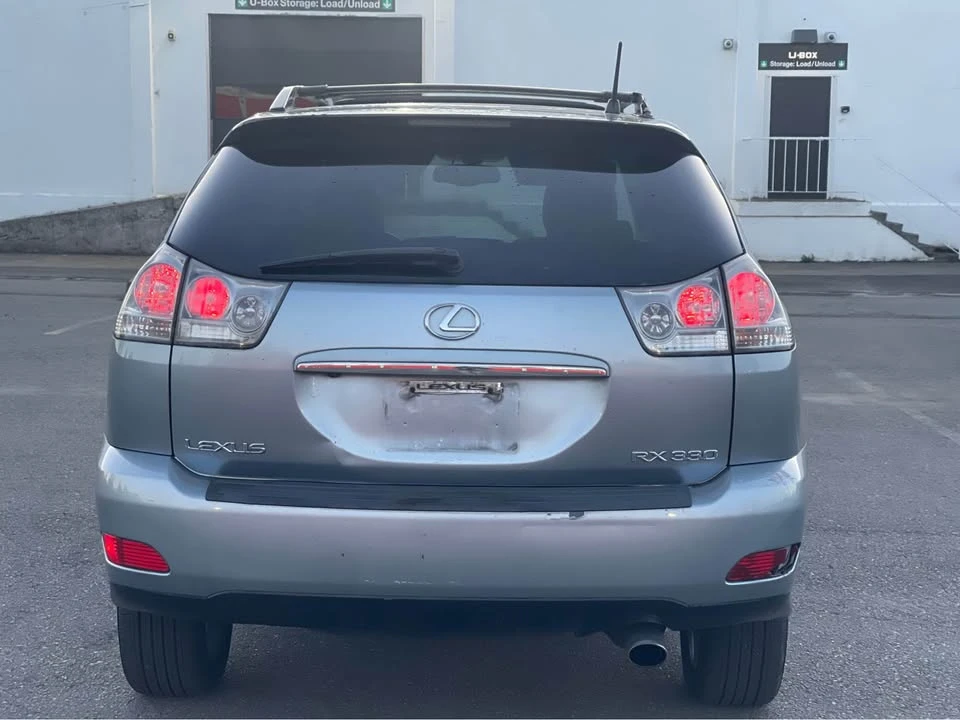 2005 Lexus RX 2nd Gen - Image 5 of 14