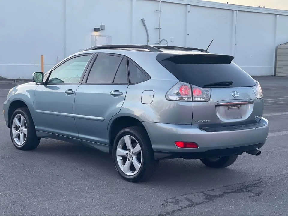 2005 Lexus RX 2nd Gen - Image 6 of 14