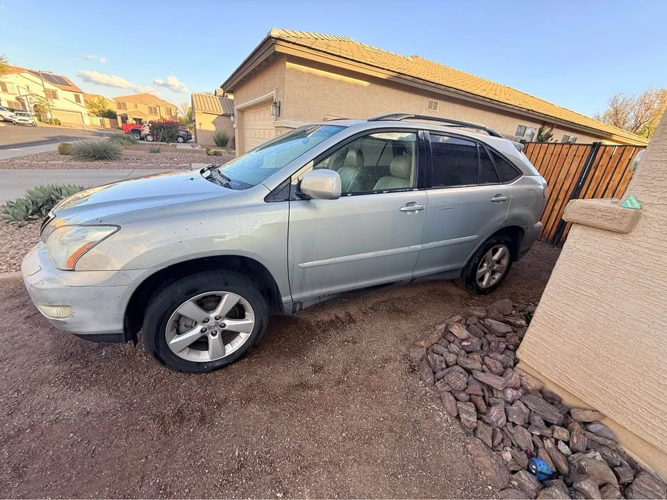 2005 Lexus RX 2nd Gen - Image 7 of 20