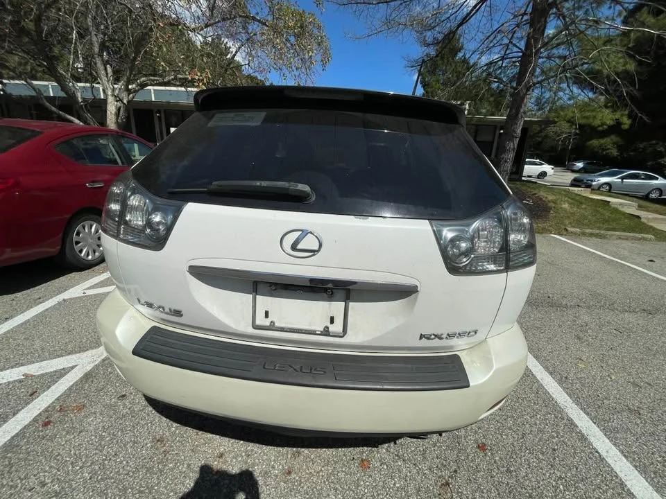 2005 Lexus RX 2nd Gen - Image 2 of 8